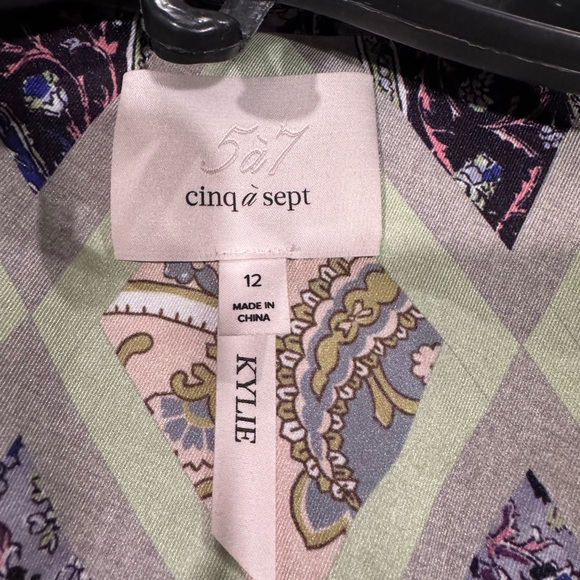 Cinq á Sept Kylie blazer jacket NWOT size 12 - Picture 2 of 3